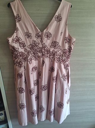 Vestido rosa estampado flores