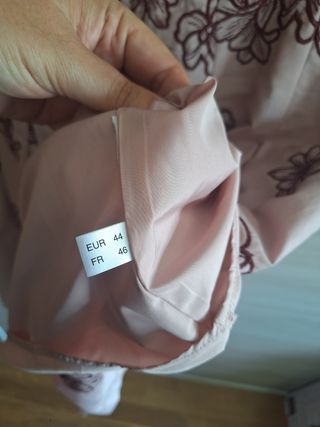 Vestido rosa estampado flores