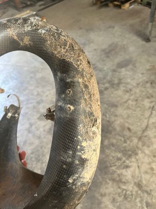 Cubre carter carbono Husqvarna bufanda