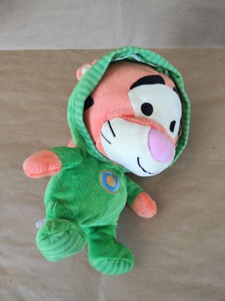 Peluche tigro Winnie the Pooh in pigiama