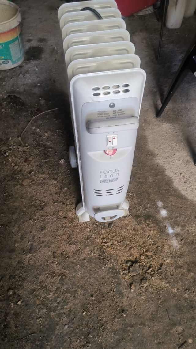 Radiador DeLonghi 1500W