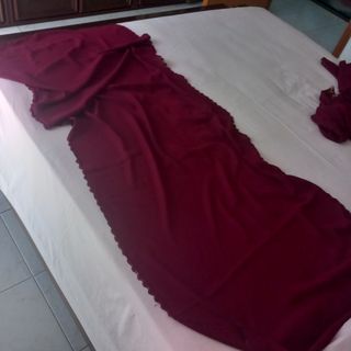 Abito pakistano bordeaux ricamato