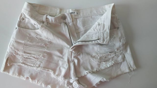 Shorts Pull&Bear blancos