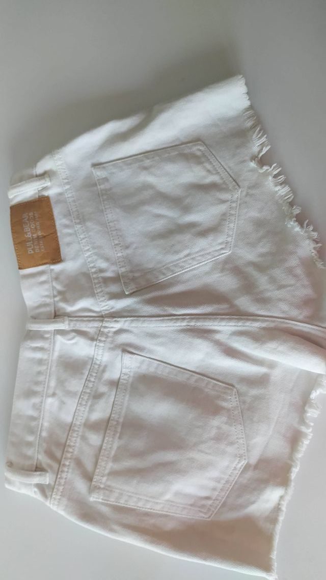 Shorts Pull&Bear blancos