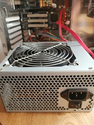 PC sobremesa para piezas