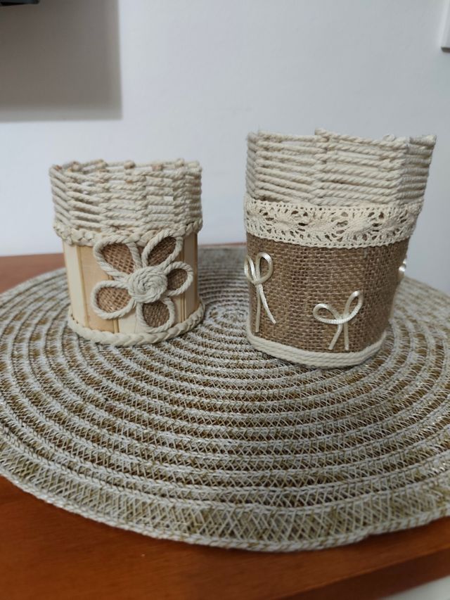 Cubremaceta yute o lapicero o brochas maquillaje