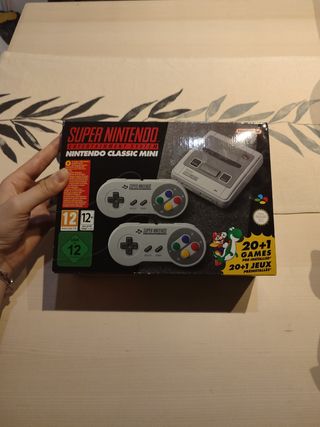 Super Nintendo Classic Mini SNES - 20 juegos 