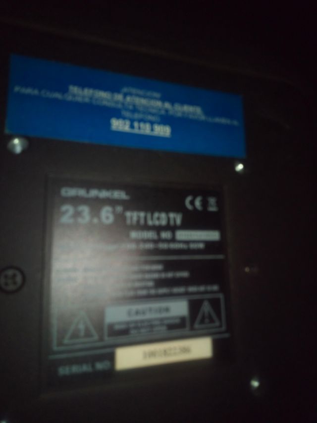 TV GRUNKEL 23.6" TFT LCD.