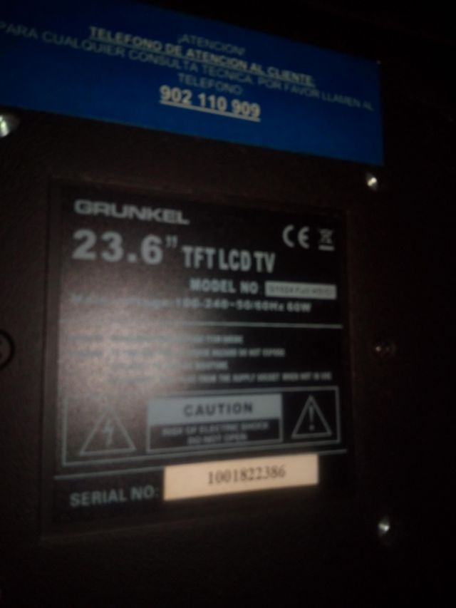 TV GRUNKEL 23.6" TFT LCD.