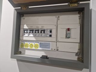 ELECTRICISTA AUTORIZADO EN MADRID 