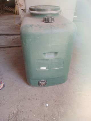 Depósito agua 500L - Resistente