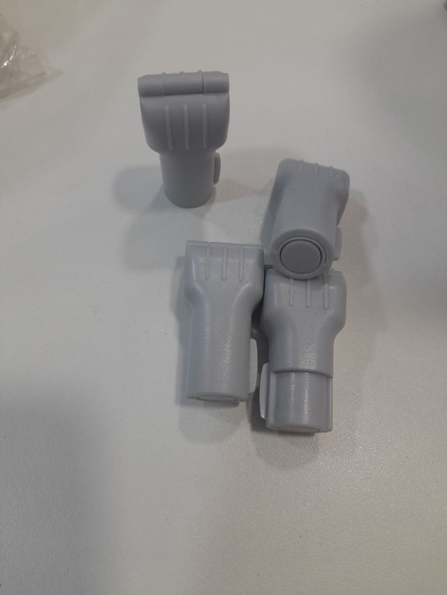 Se REGALAN 97 Cierres de seguridad para gancho