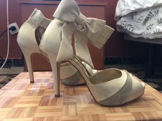 Zapatos fiesta beige/dorado 37-38