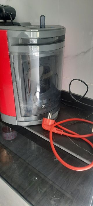 Cafetera Krups roja