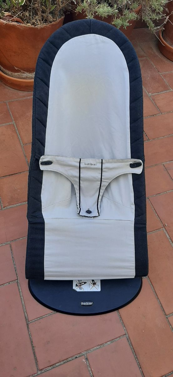 Hamaca Bebé BabyBjörn - Negro/Blanco