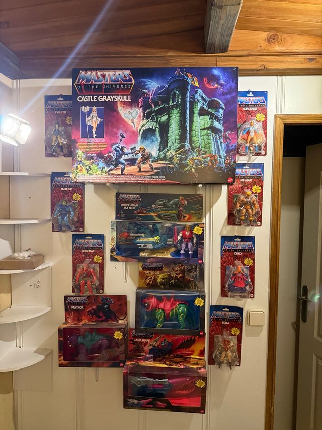 Masters del Universo - Figuras y Castillo