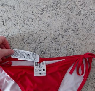 Bikini rosso taglia XL (42-14)