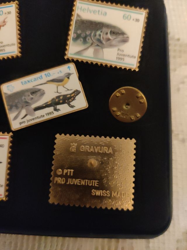 Pins anni 80 francobolli