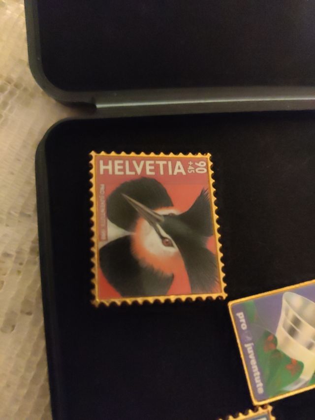 Pins anni 80 francobolli