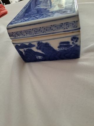 Caja cerámica azul china
