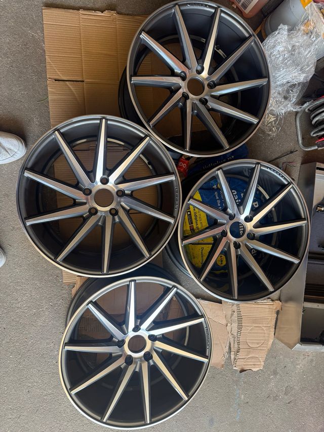 llantas Vossen 18x9 - VA volkwage audi  skoda seat