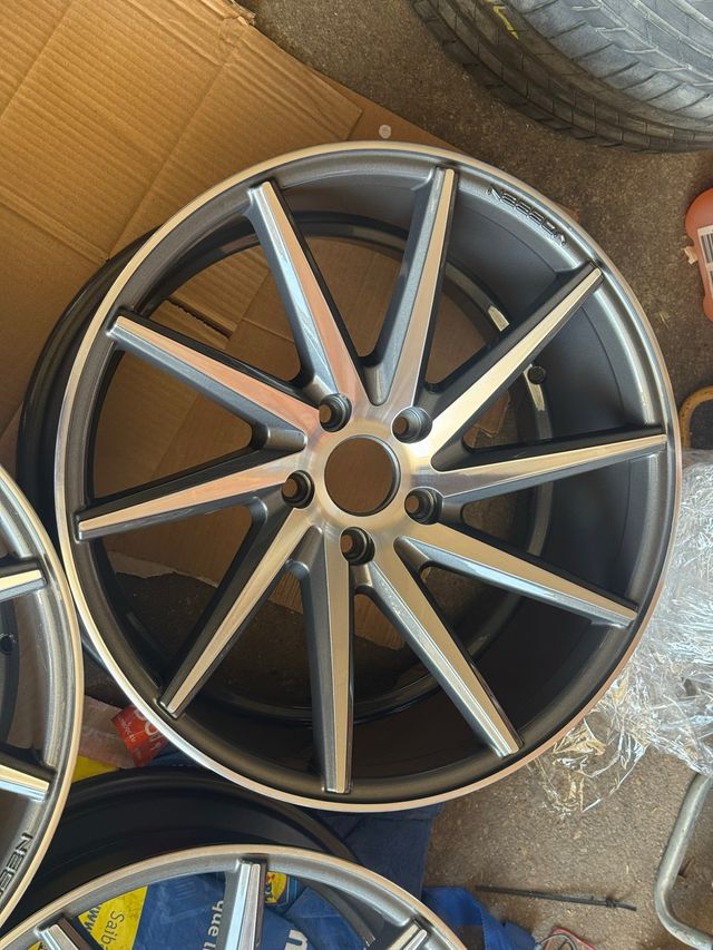 llantas Vossen 18x9 - VA volkwage audi  skoda seat
