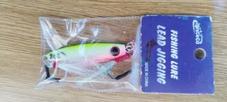 Señuelos de pesca spinning