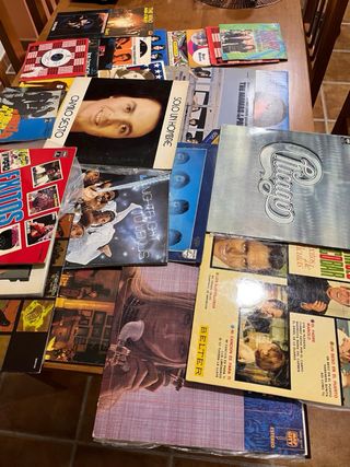 Equipo música AIWA vintage con 31 y 18 discos