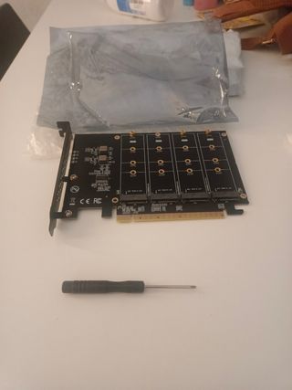 Adaptador 4x M.2 NVMe PCIe