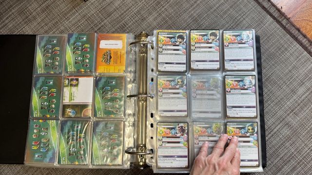 Lote de 260+ cartas Krosmaster