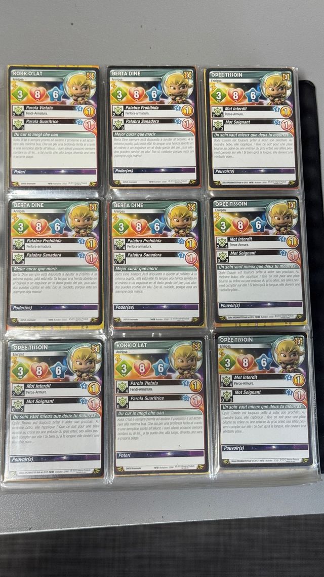 Lote de 260+ cartas Krosmaster