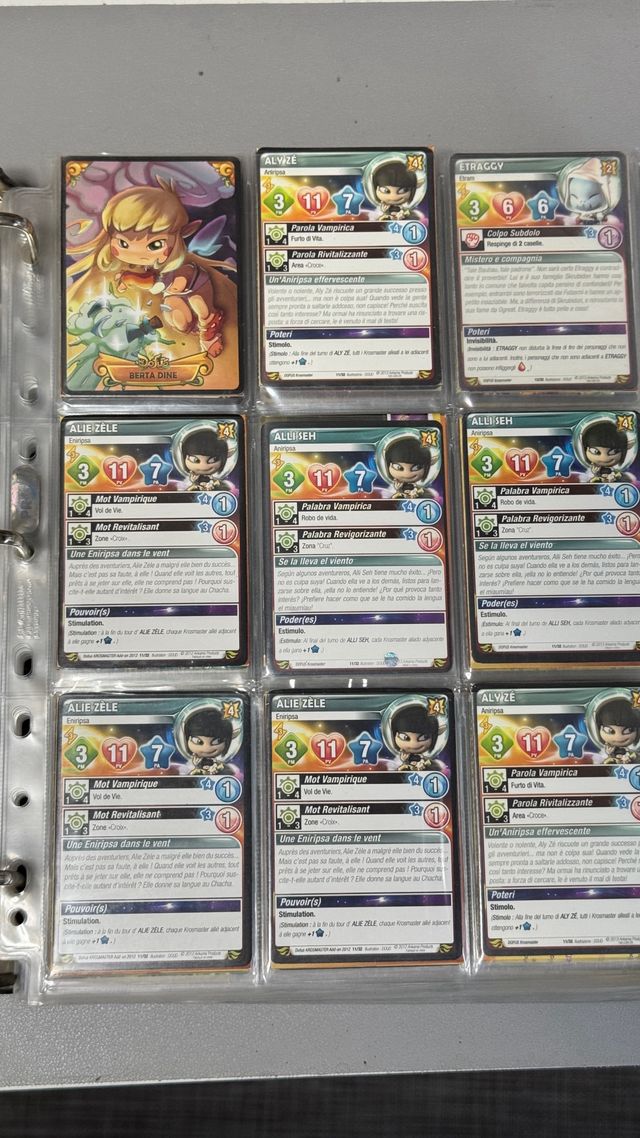 Lote de 260+ cartas Krosmaster
