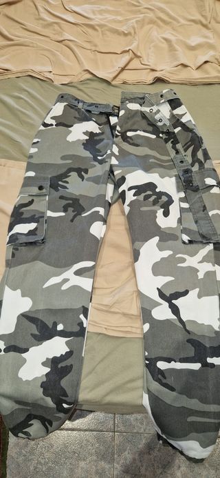 Pantalones camuflaje mujer