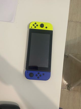 Nintendo Switch Azul-Amarilla