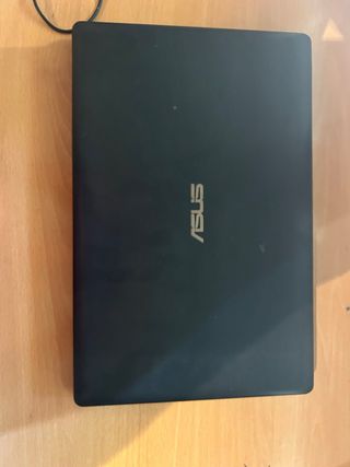 Portátil Asus F552L negro