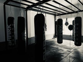 SE ALQUILA SALA EN TRIANA – IDEAL PARA YOGA, PILAT