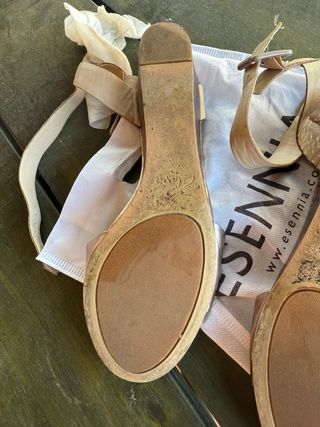 Sandalias Clarks oro rosa- casi nuevas