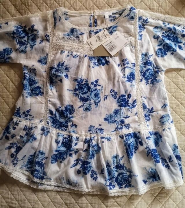 Camisa de chica talla 15-16 años a estrenar.