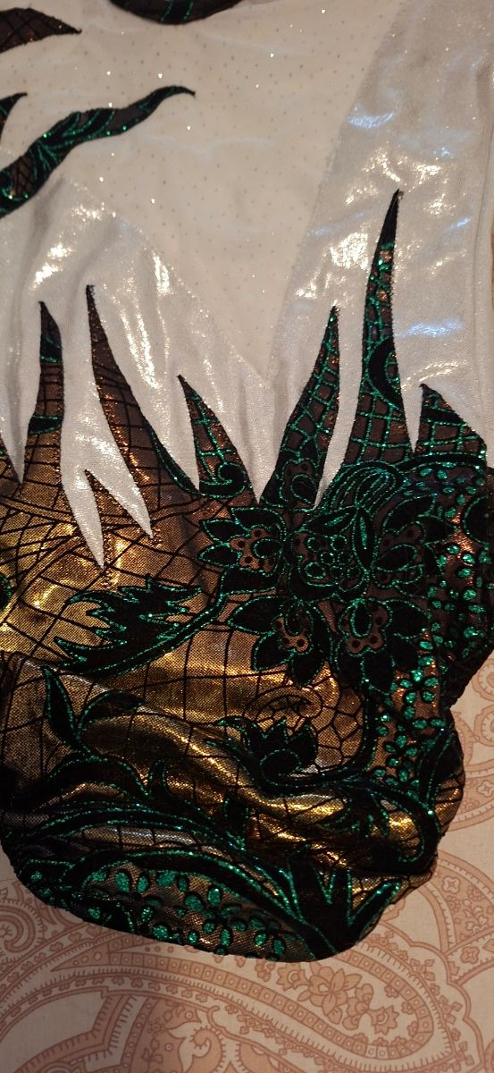 Mallots niña gimnasia Rojo y negro y blanco compet