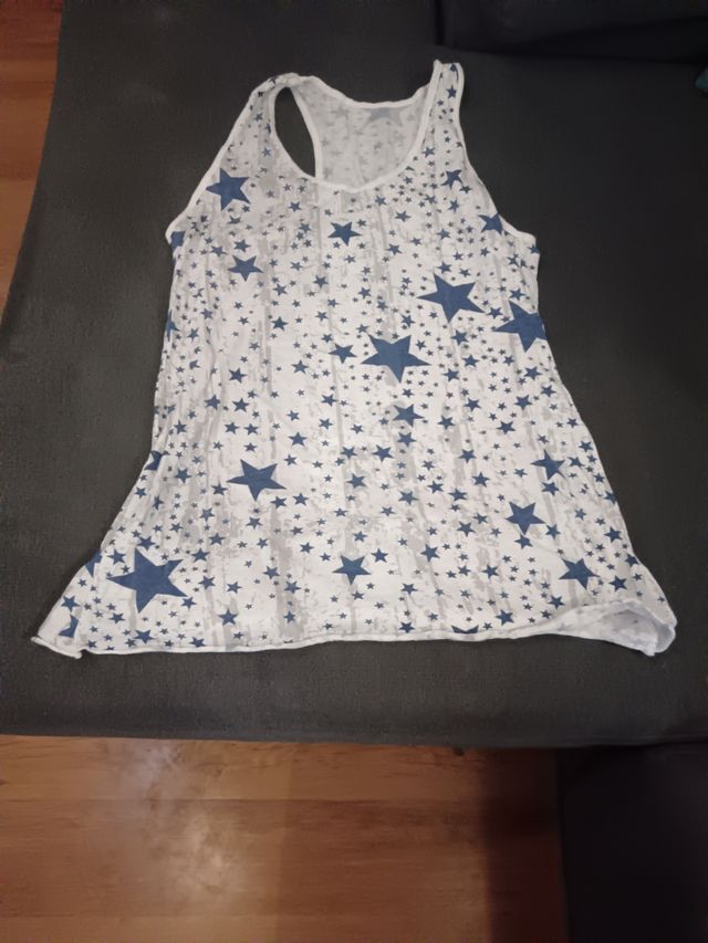 Camiseta tirantes estrellas