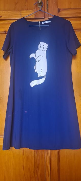 Vestido azul corto con gato