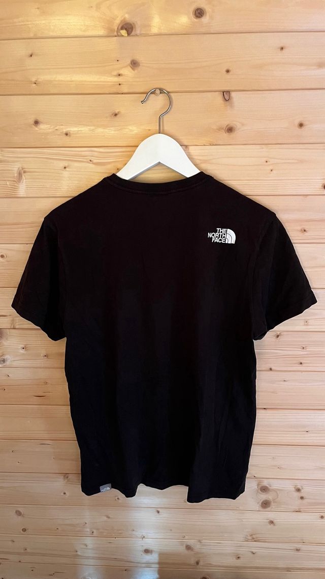 Camiseta The North Face negra - Talla S