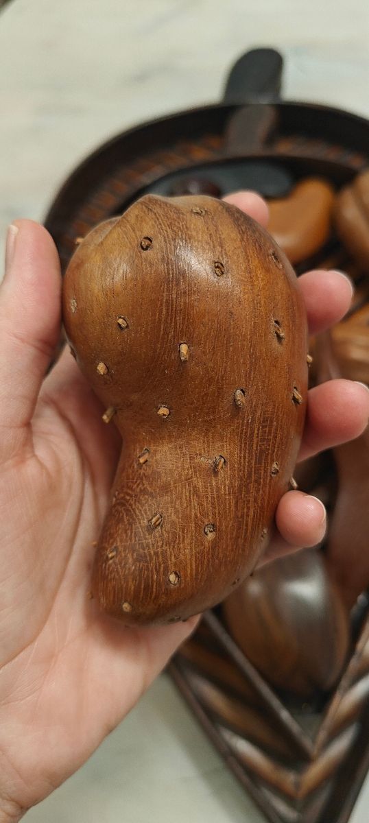 Frutas de madera tallada - Centro de mesa