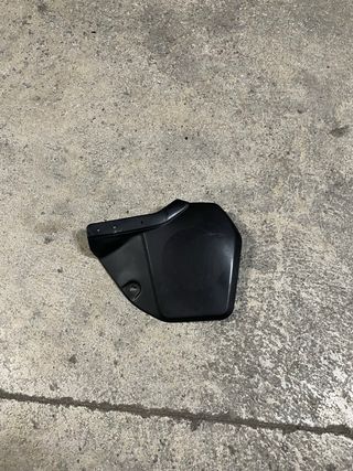 Tapa lateral Yamaha DT 125