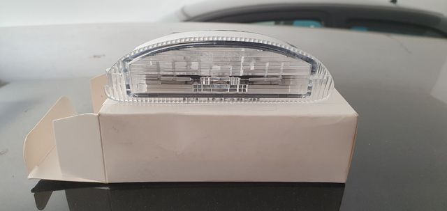 Lampara matrícula Renault Clio II