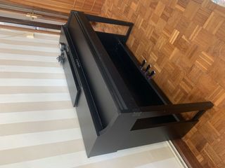 Yamaha Clavinova CLP-525 Negro