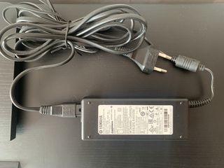 Yamaha Clavinova CLP-525 Negro