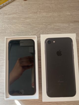 iPhone 7 nero 32GB