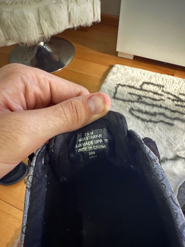 Zapatillas Guess Gris - Monograma