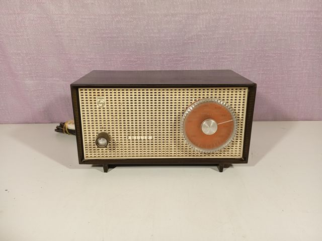 Radio Philips antigua